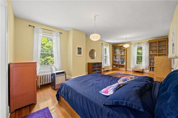 Bedroom, Interior, Pendant Lights, Wood Texture Flooring