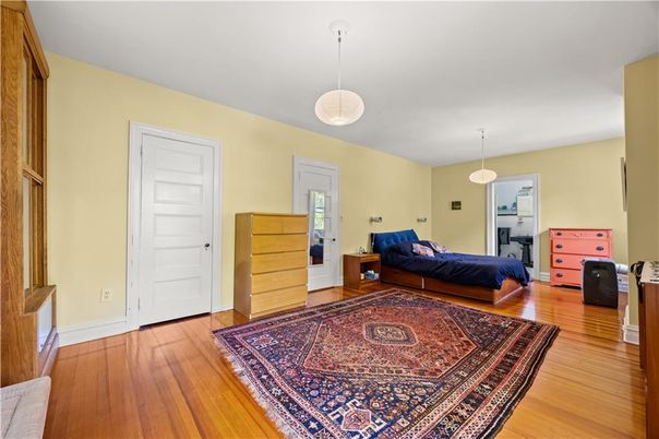 Bedroom, Interior, Pendant Lights, Wood Texture Flooring