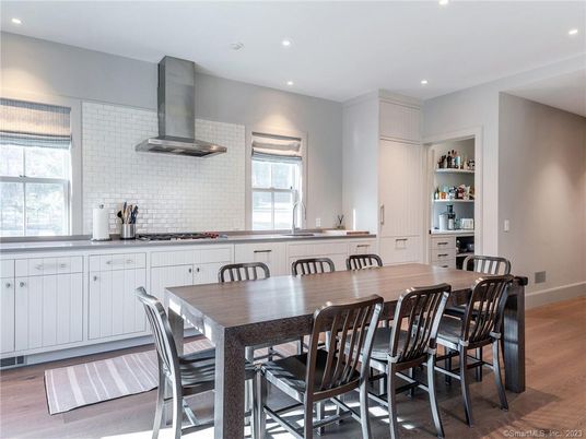 Dining room, Interior, Kitchen, Recessed Lighting, Stainless Steel Appliances, Wood Texture Flooring