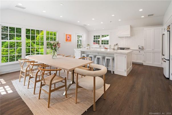 Dining room, Interior, Kitchen, Recessed Lighting, Wood Texture Flooring