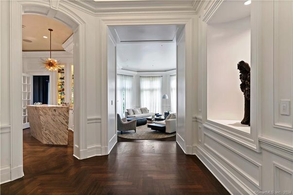 Interior, Living room, Pendant Lights, Recessed Lighting, Wood Texture Flooring
