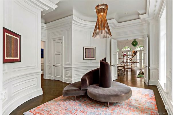 Interior, Pendant Lights, Recessed Lighting, Wood Texture Flooring