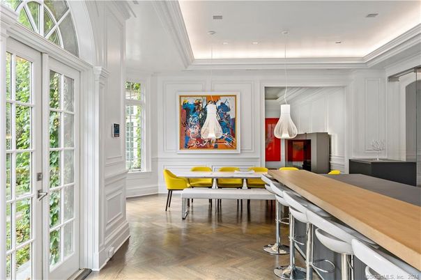 Dining room, Interior, Pendant Lights, Recessed Lighting, Wood Texture Flooring