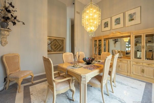 Chandelier, Dining room, Interior