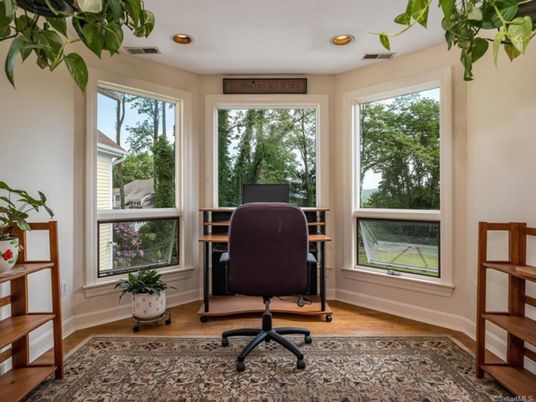 Home Office, Interior, Recessed Lighting, Wood Texture Flooring