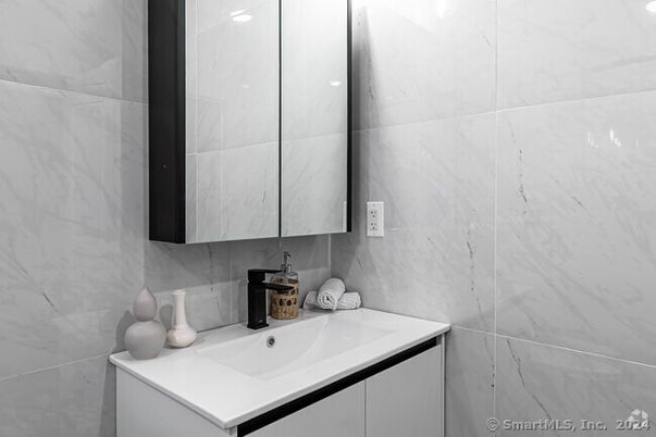 Bathroom, Interior, Marble Walls