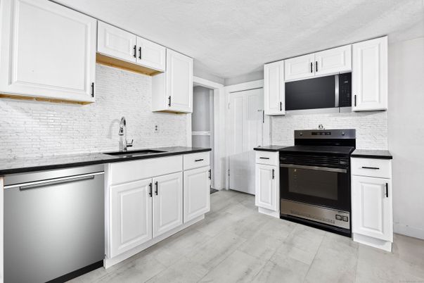 Interior, Kitchen, Stainless Steel Appliances