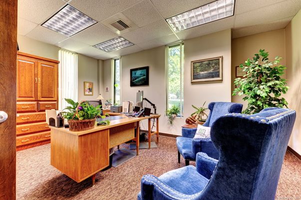 Home Office, Interior