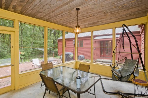 Dining room, Interior, Pendant Lights, Sun Room, Wooden Ceilings