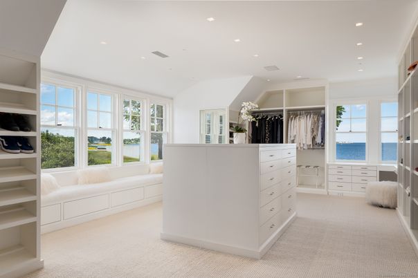 Interior, Recessed Lighting, Walk-in Closets, Water