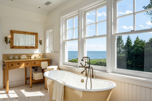 Bathroom, Free Standing Baths, Interior, Water