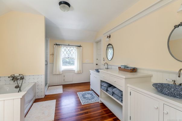 Bathroom, Dual Sink Vanities, Interior, Wood Texture Flooring