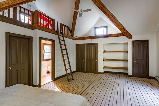 Interior, Wooden Beams