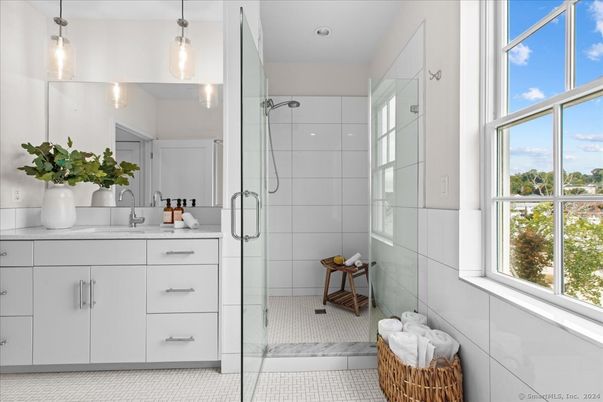 Bathroom, Glass Shower, Interior, Pendant Lights, Recessed Lighting