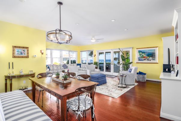 Chandelier, Dining room, Interior, Living room, Pendant Lights, Recessed Lighting, Wood Texture Flooring