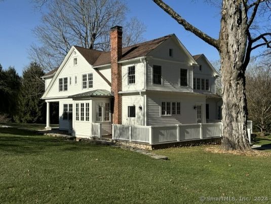 Backyard, Exterior, Facade, Farmhouse