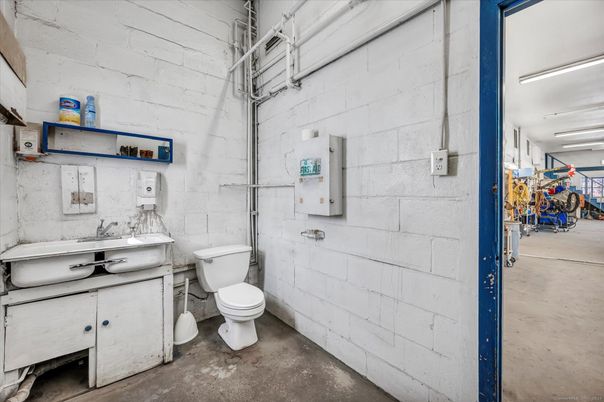 Bathroom, Interior, Stone Walls