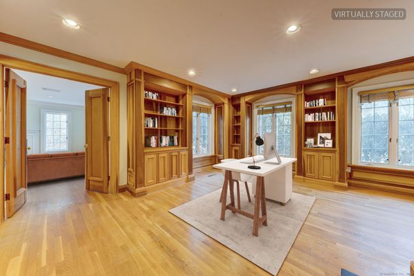 Home Office, Interior, Recessed Lighting, Wood Texture Flooring