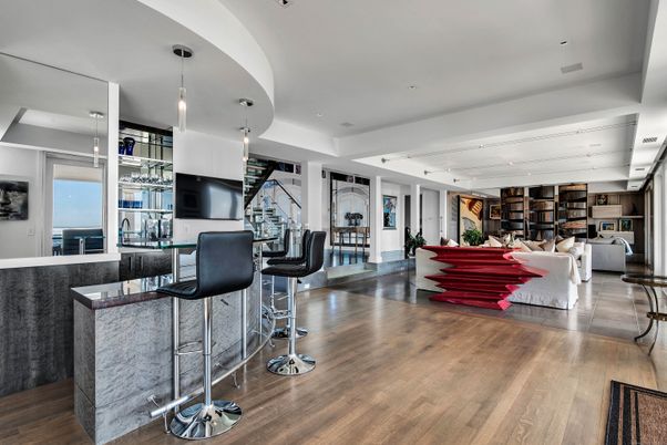 Interior, Living room, Pendant Lights, Recessed Lighting, Wood Texture Flooring