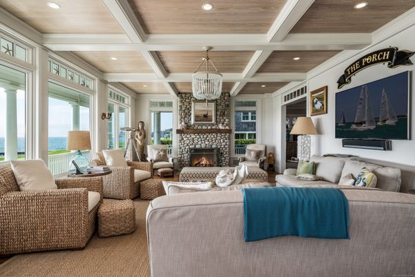 Chandelier, Fireplace, Interior, Living room, Recessed Lighting