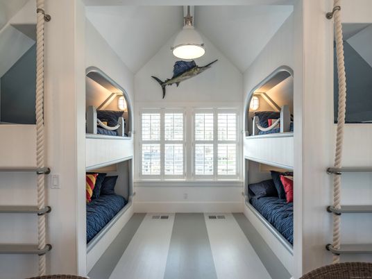 Interior, Pendant Lights, Wood Texture Flooring
