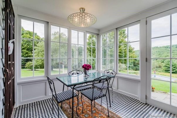 Dining room, Interior, Sun Room