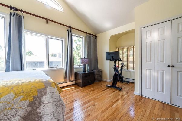 Bedroom, Fitness Equipment, Interior, Wood Texture Flooring