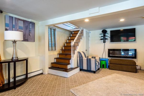 Fireplace, Interior, Recessed Lighting