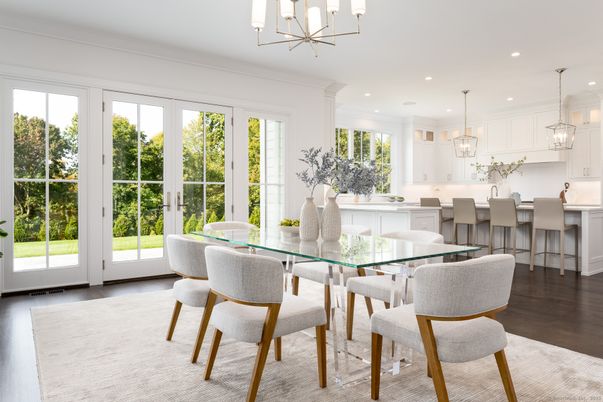 Chandelier, Dining room, Interior, Kitchen, Pendant Lights, Recessed Lighting, Wood Texture Flooring