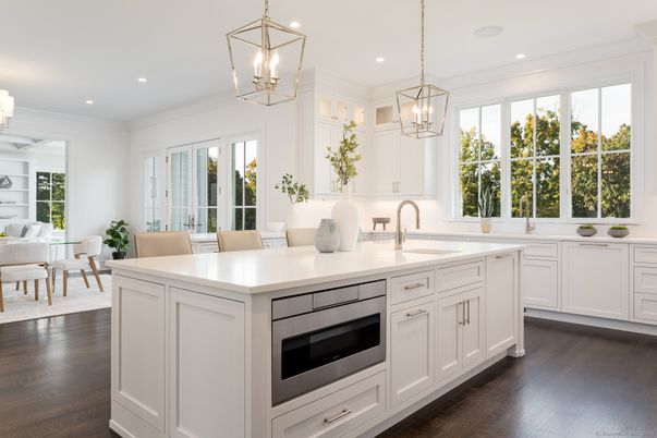 Dining room, Interior, Kitchen, Pendant Lights, Recessed Lighting, Wood Texture Flooring
