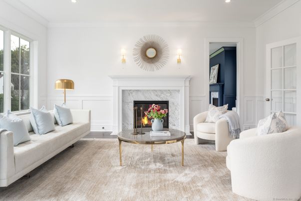 Fireplace, Interior, Living room, Recessed Lighting