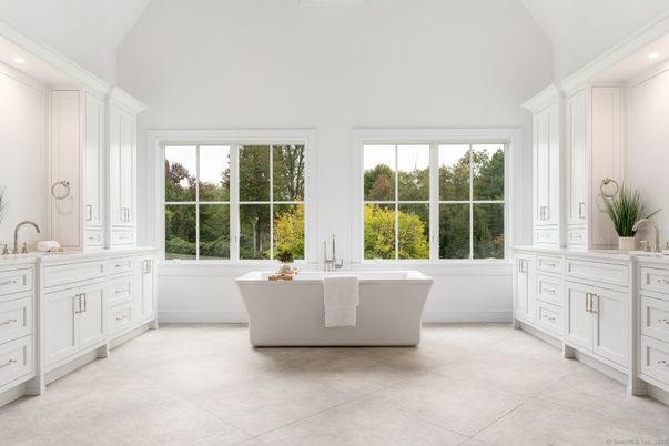 Bathroom, Dual Sink Vanities, Free Standing Baths, Interior, Recessed Lighting