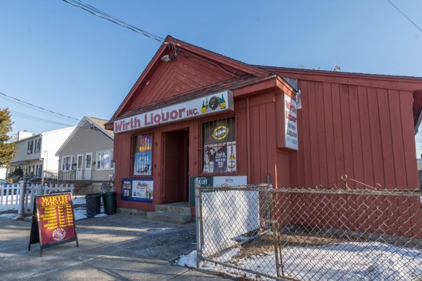 Exterior, Facade, None