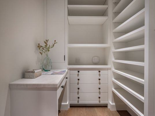 Interior, Walk-in Closets, Wood Texture Flooring