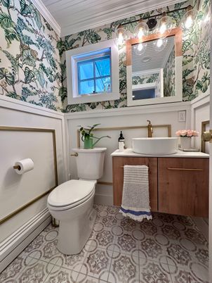 Bathroom, Interior