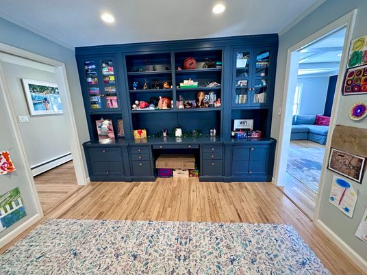 Home Office, Interior, Recessed Lighting, Wood Texture Flooring