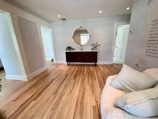 Interior, Recessed Lighting, Wood Texture Flooring