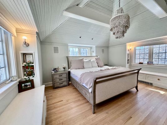 Bedroom, Interior, Pendant Lights, Wood Texture Flooring