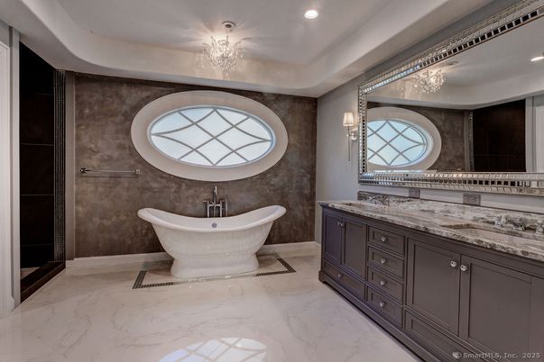 Bathroom, Dual Sink Vanities, Free Standing Baths, Interior, Marble, Recessed Lighting