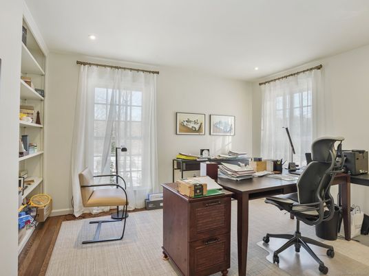 Home Office, Interior, Recessed Lighting, Wood Texture Flooring