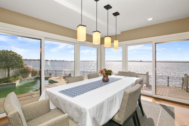 Dining room, Interior, Pendant Lights, Recessed Lighting, Water, Wood Texture Flooring