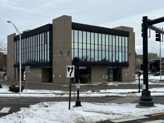 Exterior, Facade, Highrise