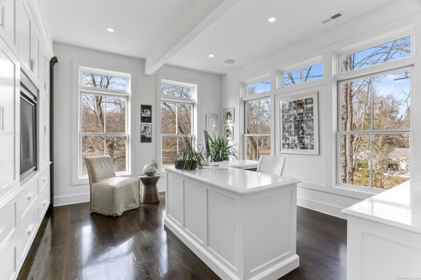 Home Office, Interior, Recessed Lighting, Wood Texture Flooring
