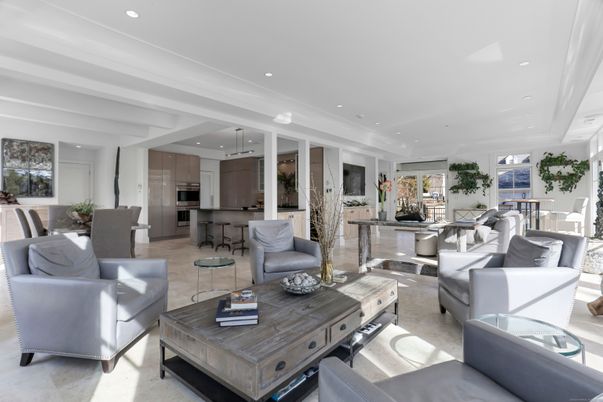 Dining room, Interior, Kitchen, Living room, Pendant Lights, Recessed Lighting, Stainless Steel Appliances