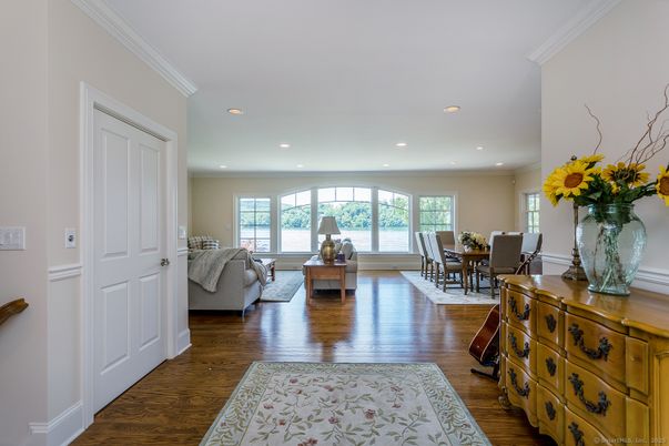 Dining room, Interior, Living room, Recessed Lighting, Wood Texture Flooring