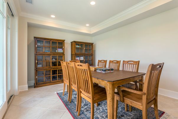 Dining room, Interior, Recessed Lighting