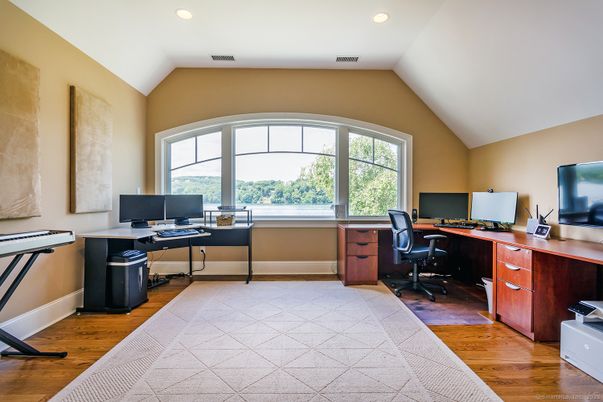 Home Office, Interior, Recessed Lighting, Wood Texture Flooring