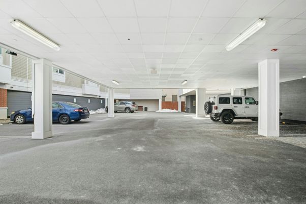 Garage, Interior