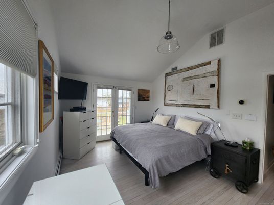 Bedroom, Interior, Pendant Lights, Wood Texture Flooring