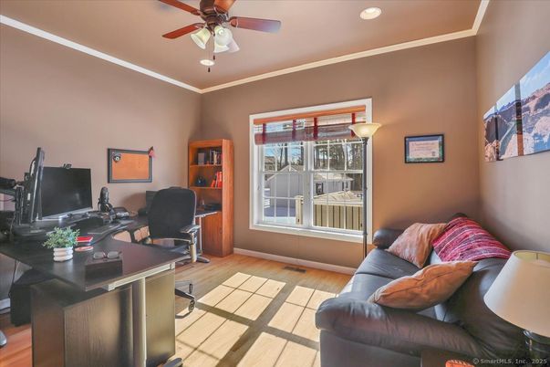 Home Office, Interior, Recessed Lighting, Wood Texture Flooring